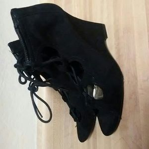 Madden girl open toe wedge